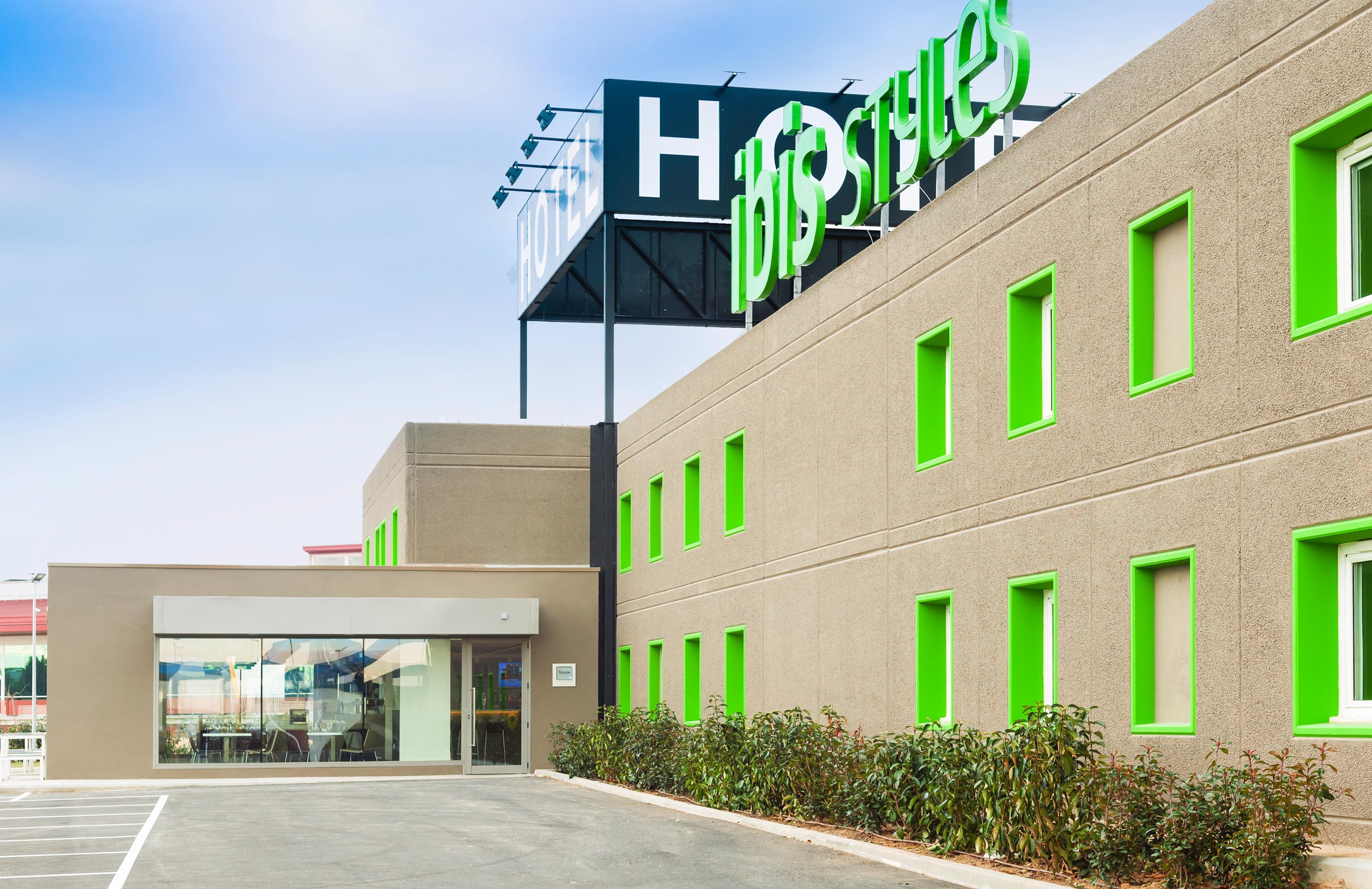 Hotel Ibis Styles Lleida Torrefarrera Zewnętrze zdjęcie