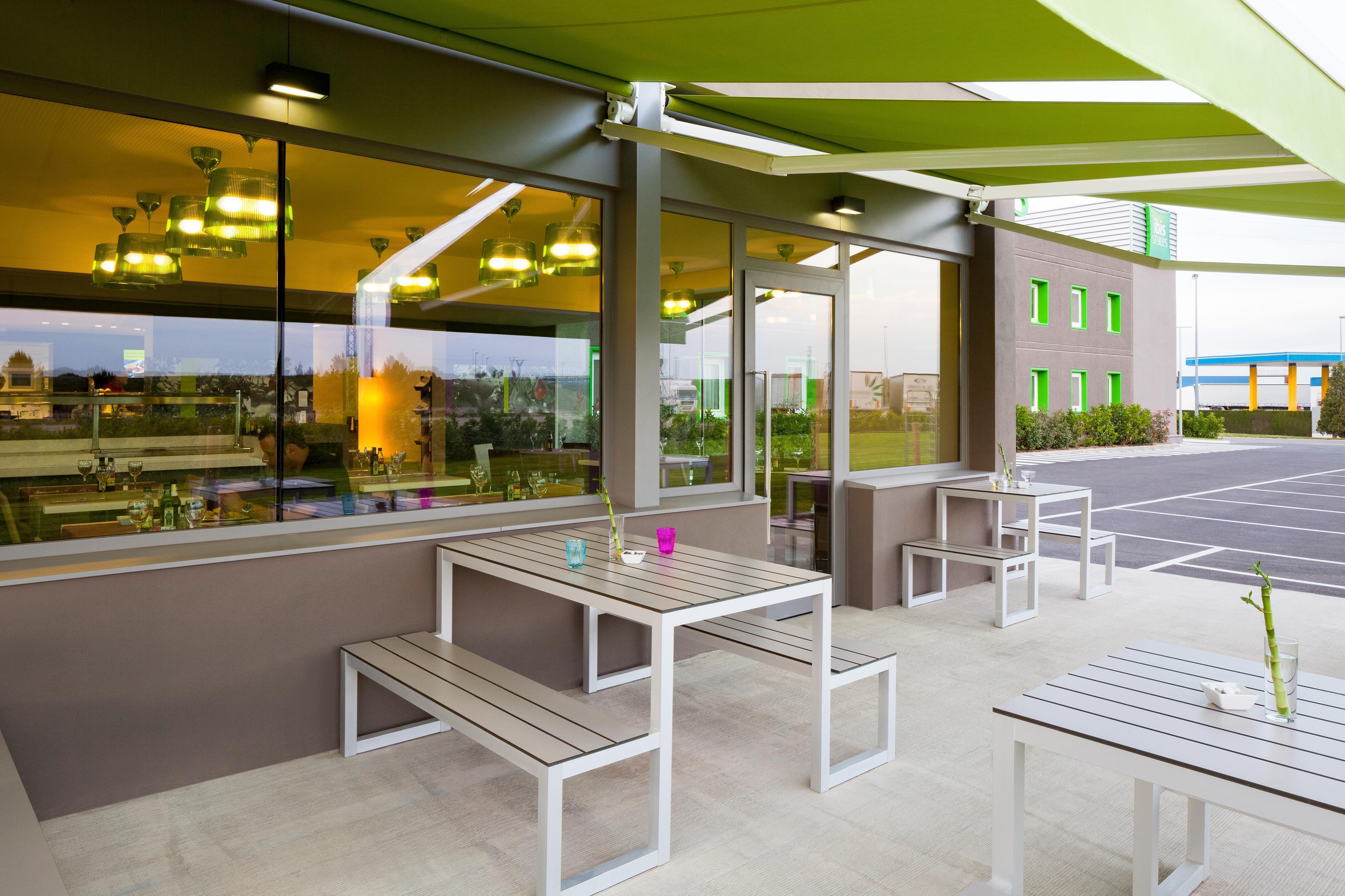 Hotel Ibis Styles Lleida Torrefarrera Zewnętrze zdjęcie